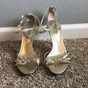 MOVING SALE- MAKE AN OFFER! Guess Gold Metallic Strappy Heels, Size 7.5